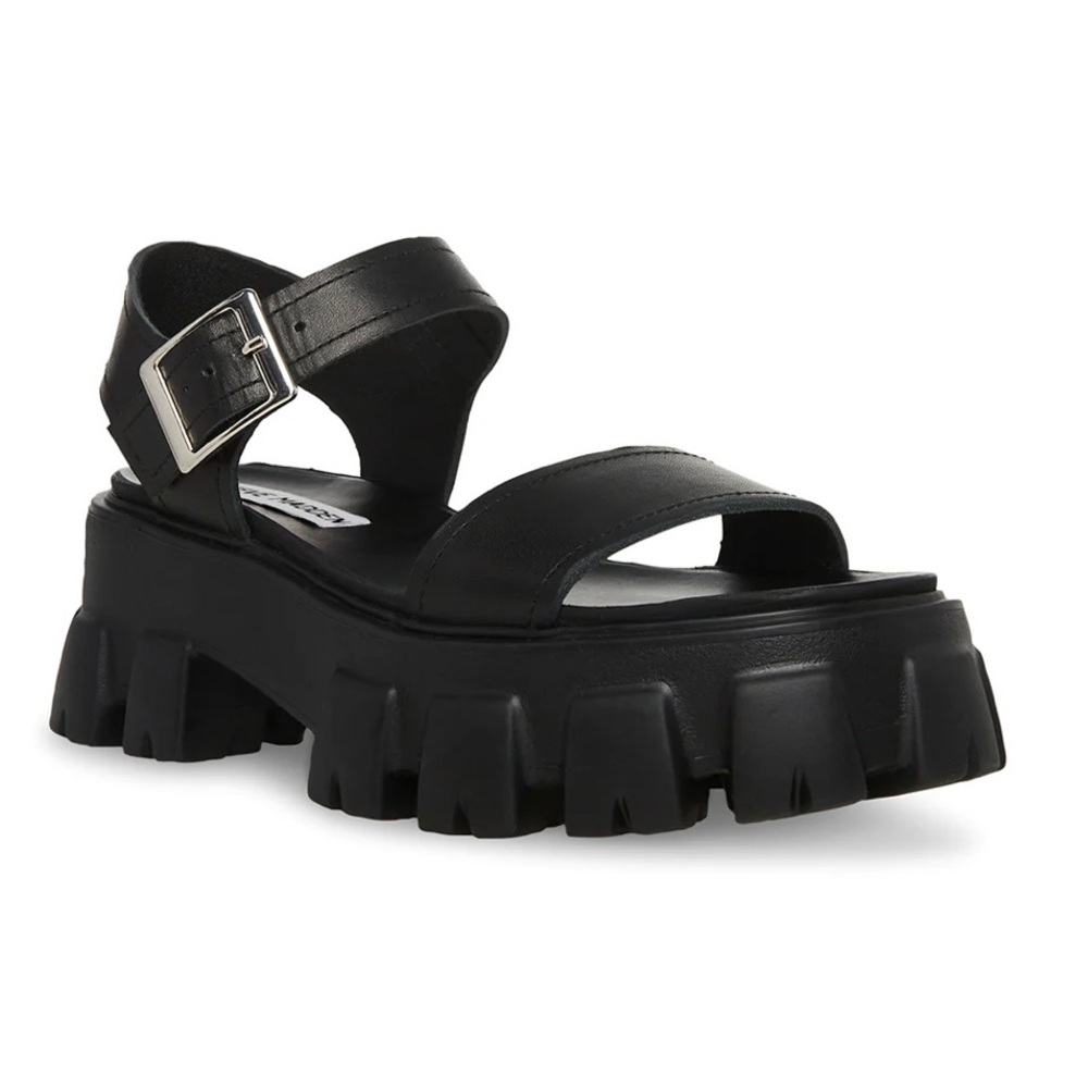 Brand New Steve Madden Ellie sandals